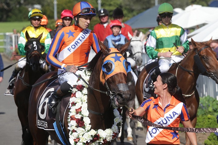 Melody Belle inducted into Racing Hall of Fame